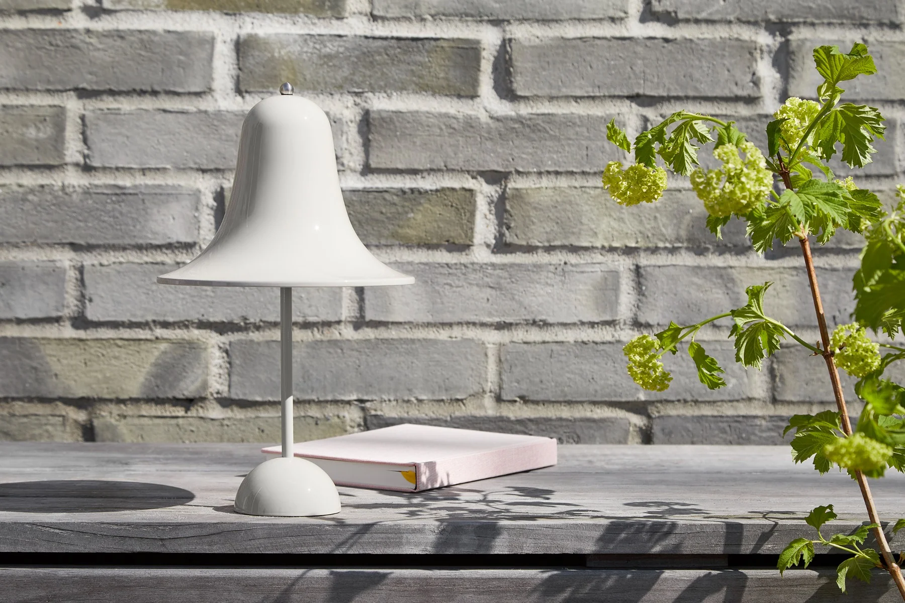 Verpan  Verner Panton Pantop portable, bordlampe - Matt White - Ø18