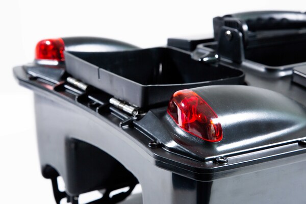 Bateau amorceur Navicarp Raider