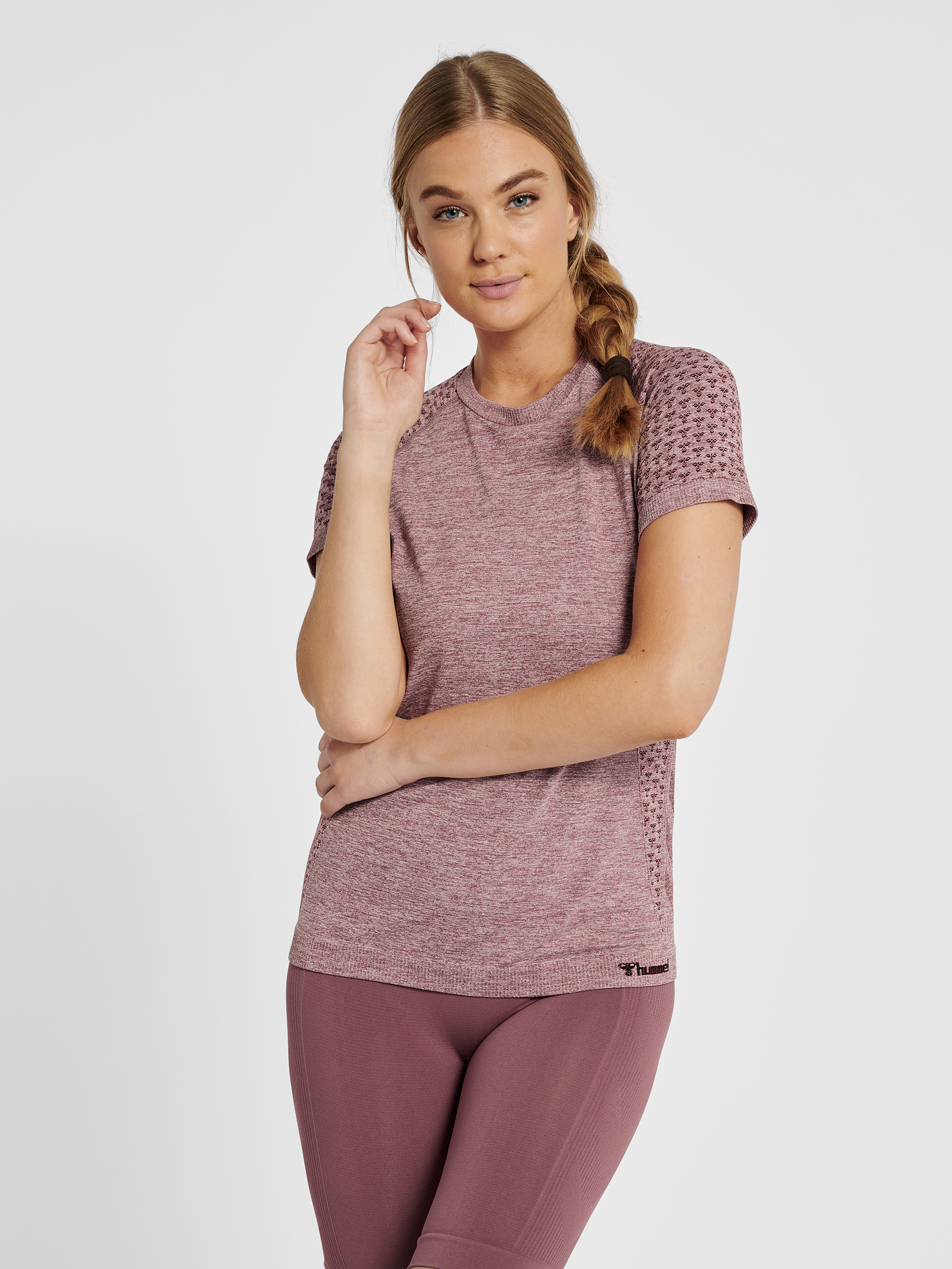 hmlCI SEAMLESS T-SHIRT