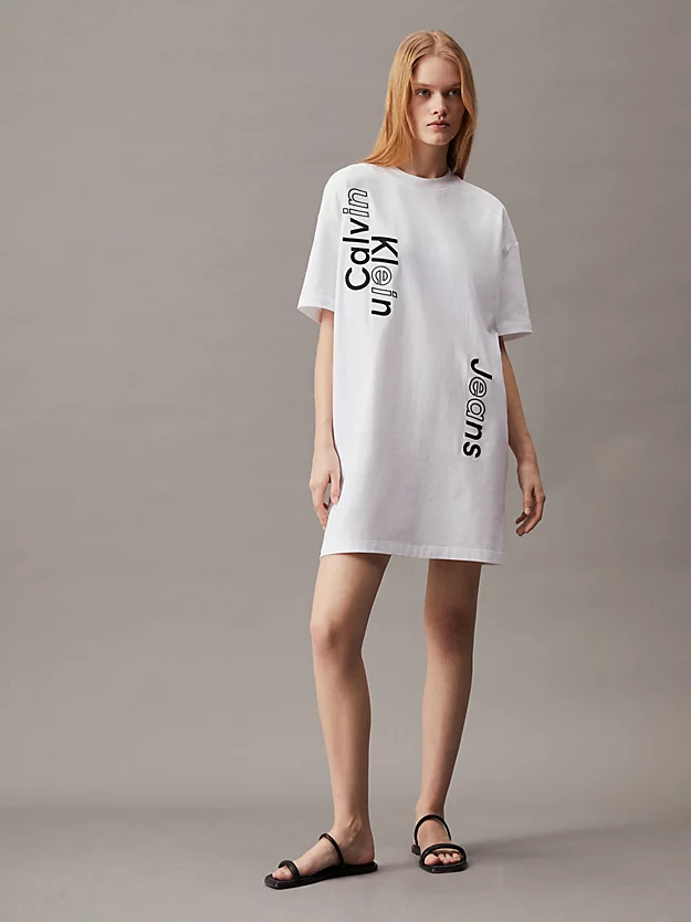Vestido camiseta boyfriend com logo