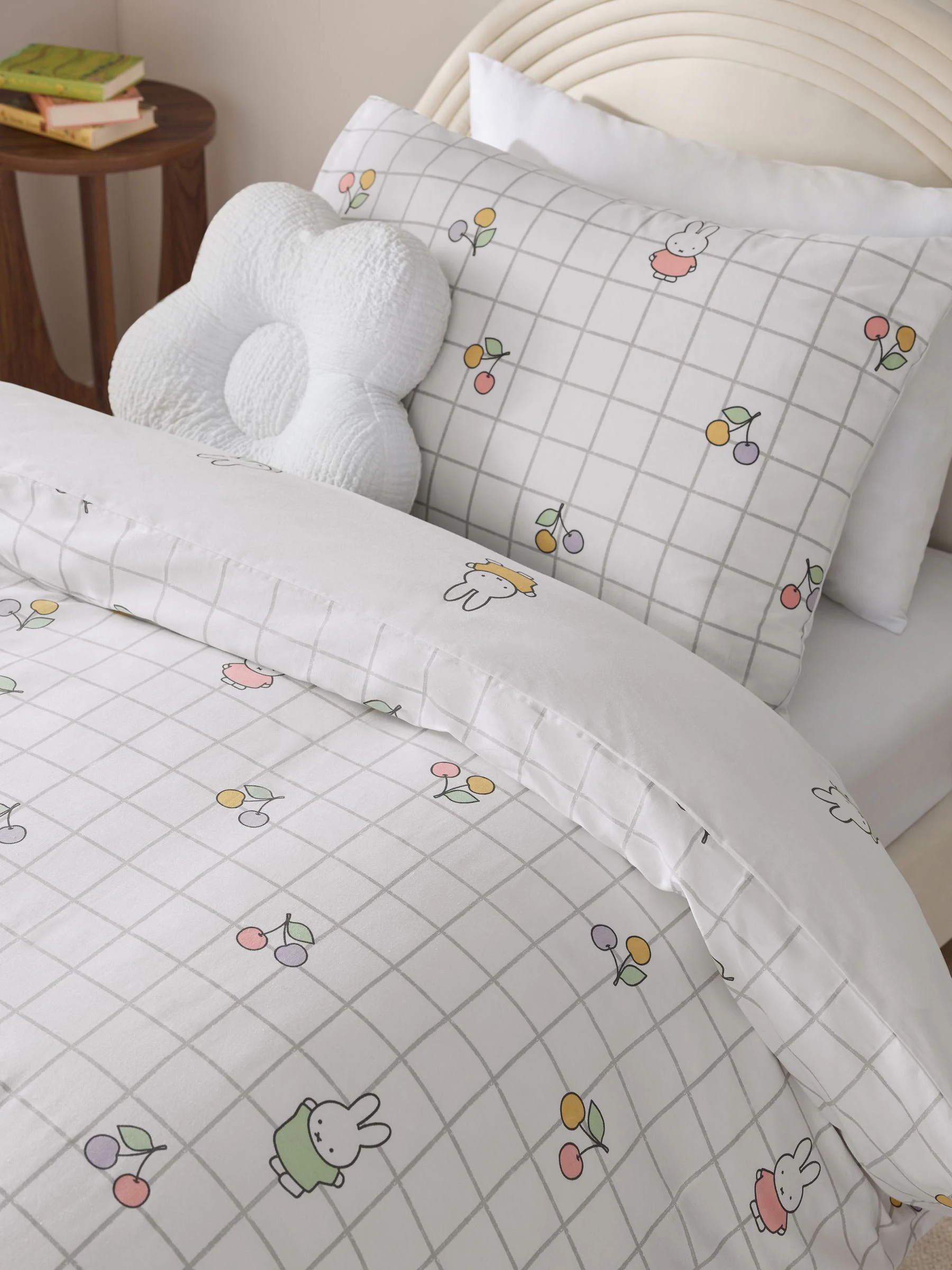 Miffy Duvet Cover and Pillowcase Set