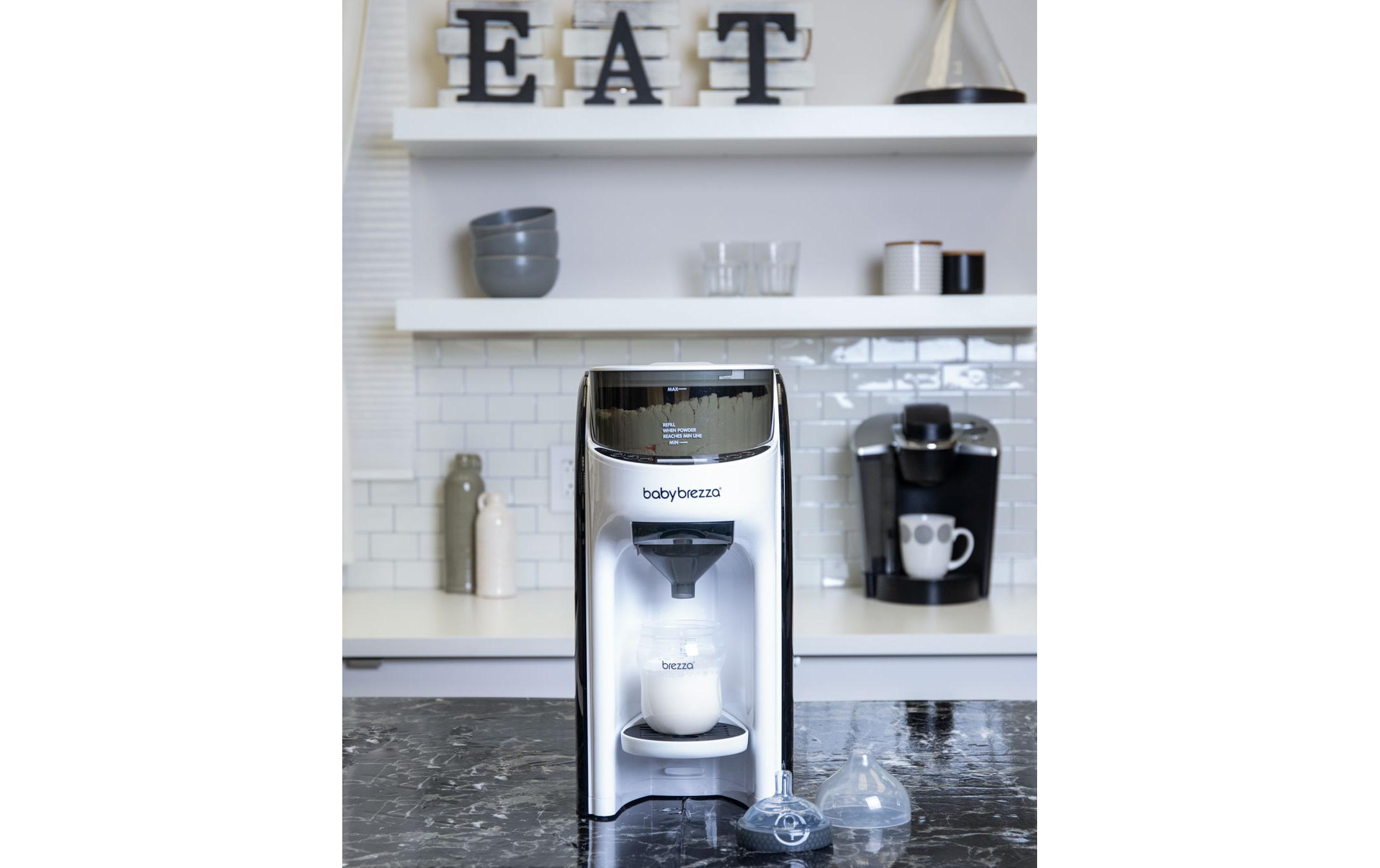 Flaschenwärmer Formula Pro Advanced Schwarz/Weiss<br>Automatischer Falschenzubereiter dosiert, mischt und erwärmt Milchpulver auf Knopfdruck