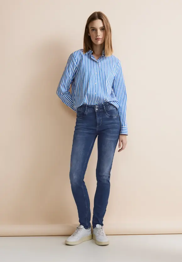 Free to move Jeans - mid blue washed
