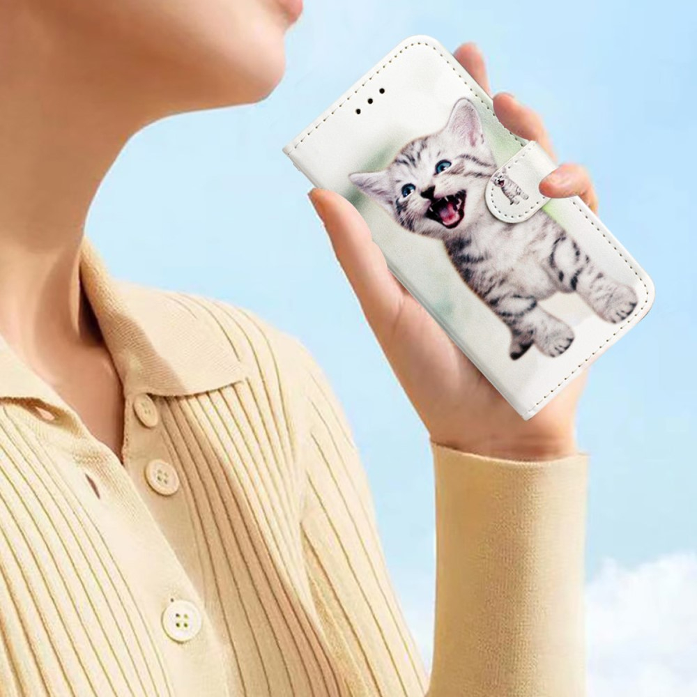 iPhone 16 Pro Leder Tasche Hülle mit Kartenfach Kitten