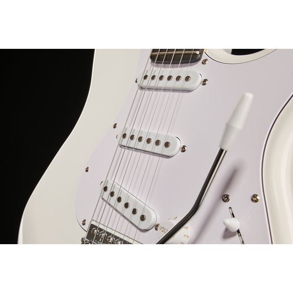 Harley Benton ST-20 Standard Serie E-Gitarre weiß