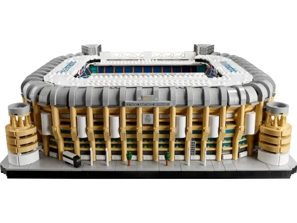 LEGO Icons 10299 Real Madrid – Santiago Bernabéu stadion