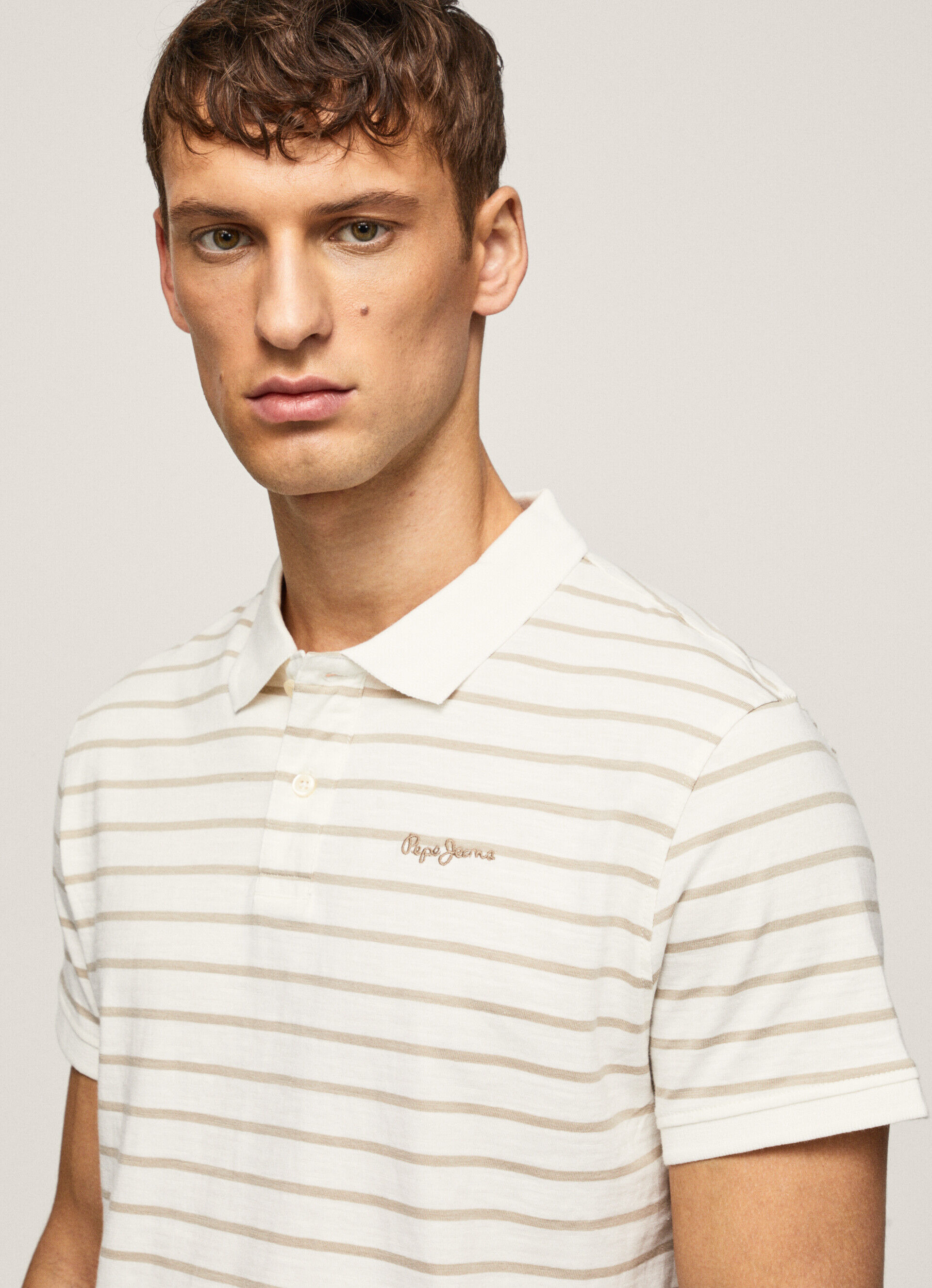 Camisa polo com estampa listrada - branco-creme