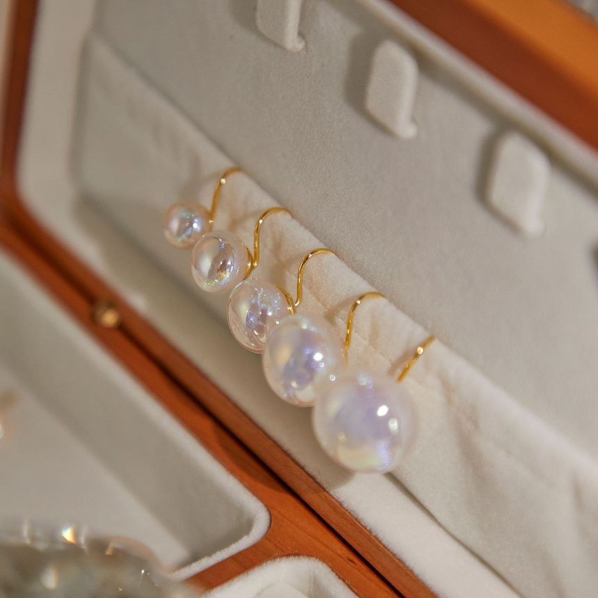 Milkieway - Faux Pearl Stud Oorbel / Clip-On Oorbel