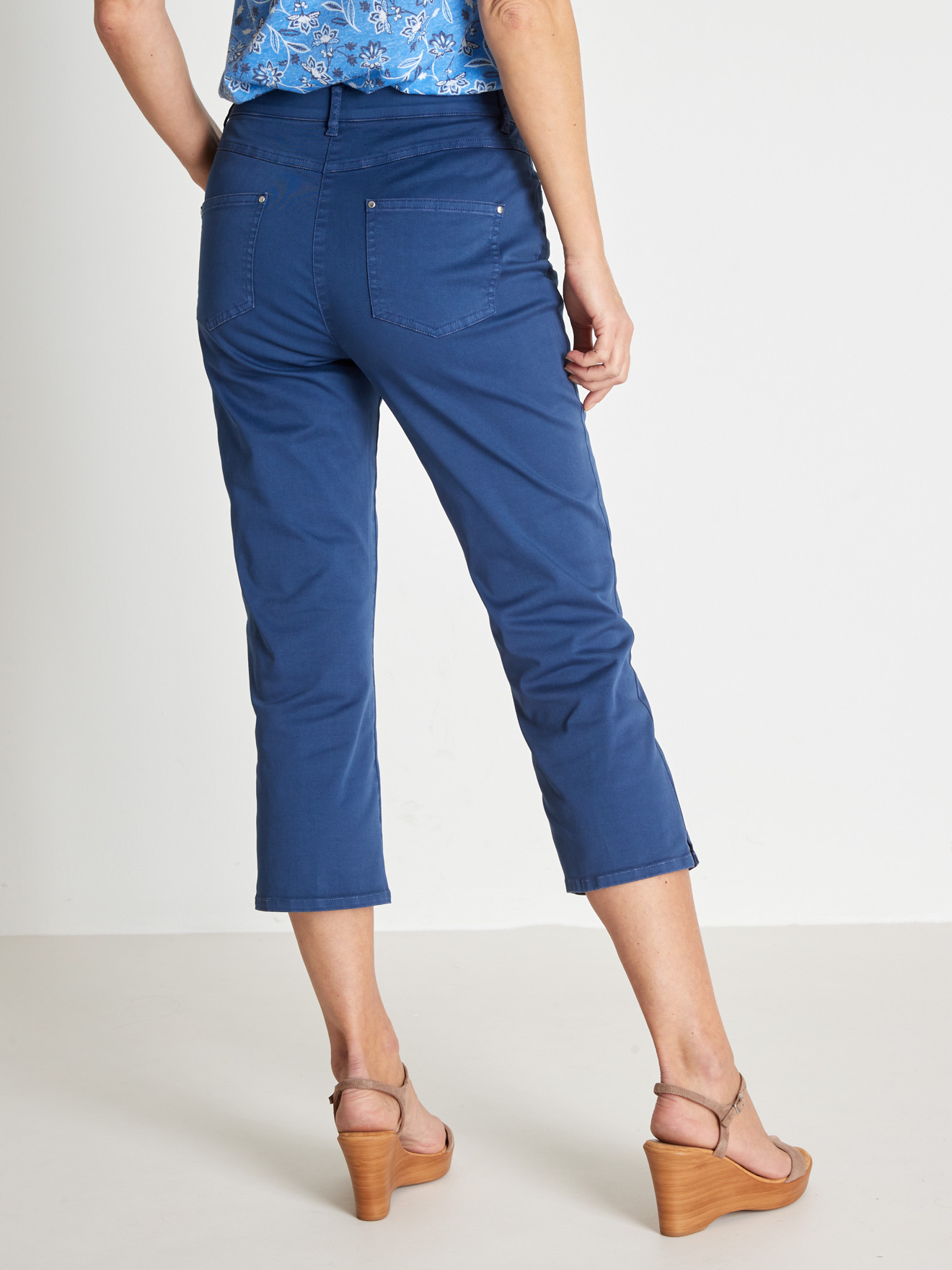 Pantalon corsaire en toile extensible