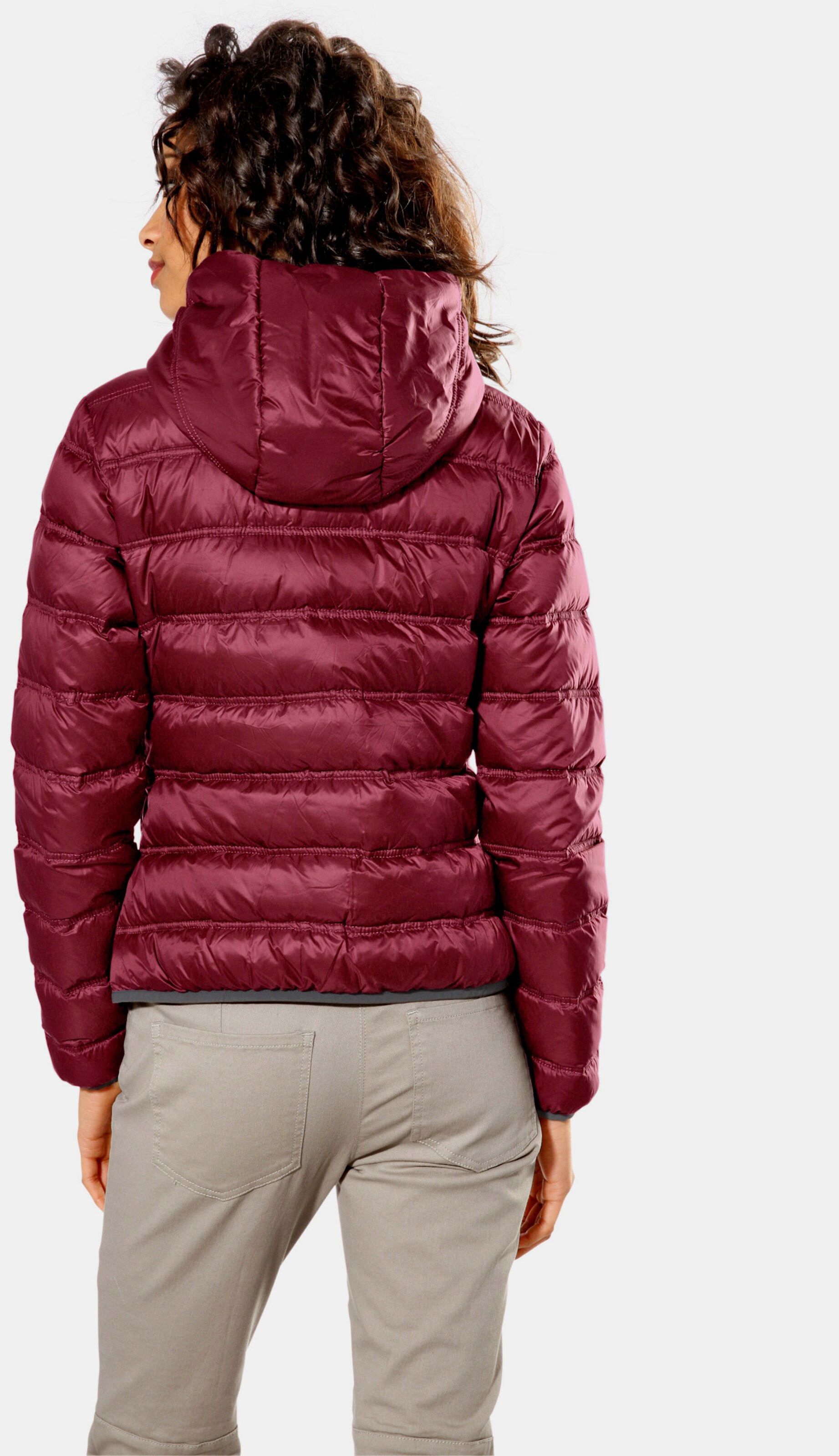 Daunenjacke