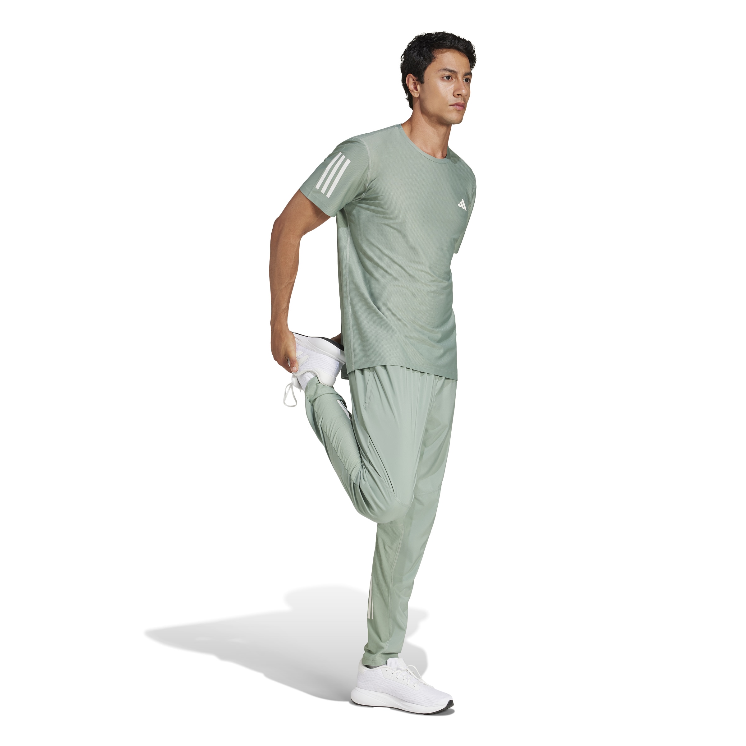 Adidas OTR Tee, Herre<br>Holder deg komfortabel gjennom hele treningsøkten!