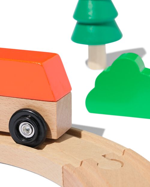 train en bois