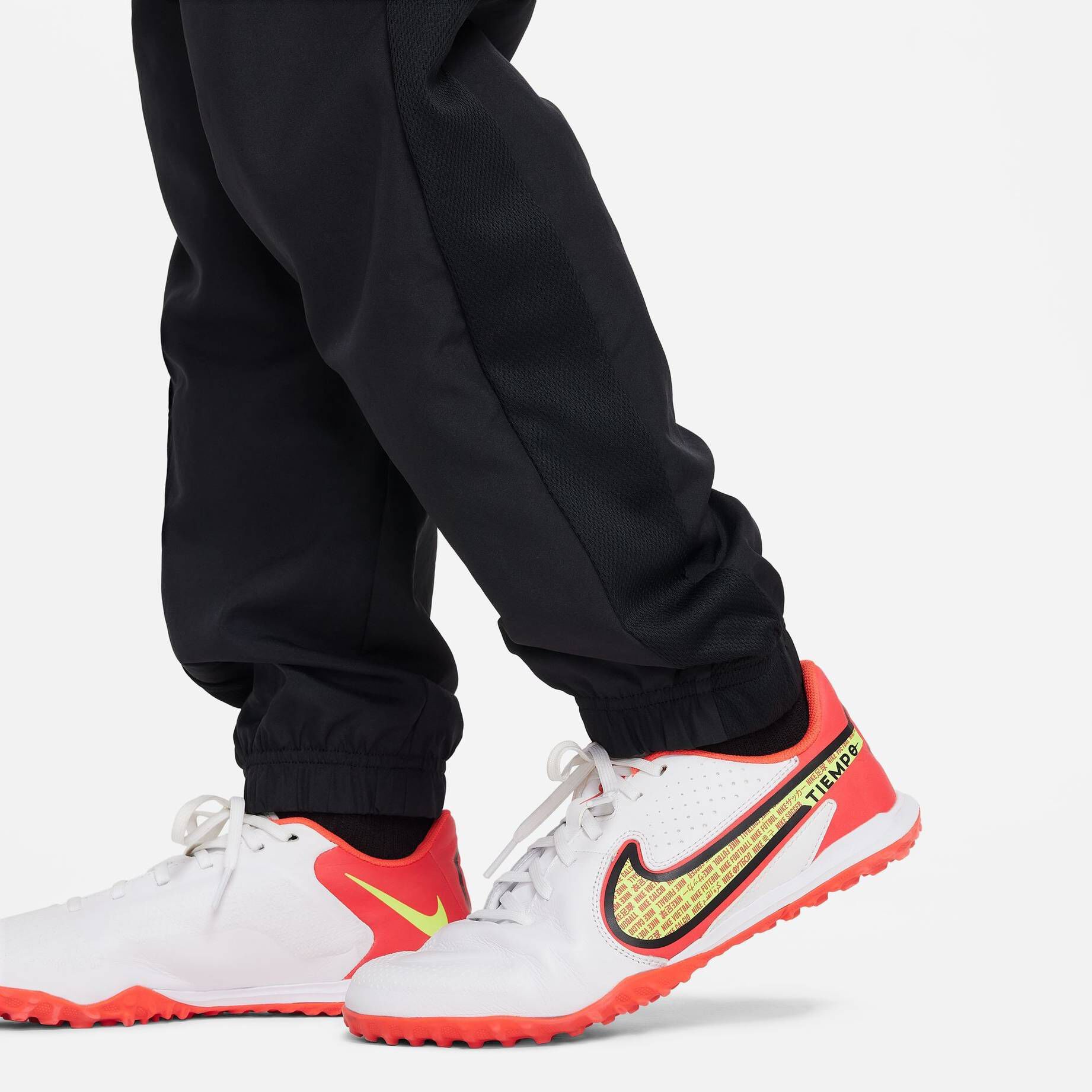 Nike| Kinder Trainigshose