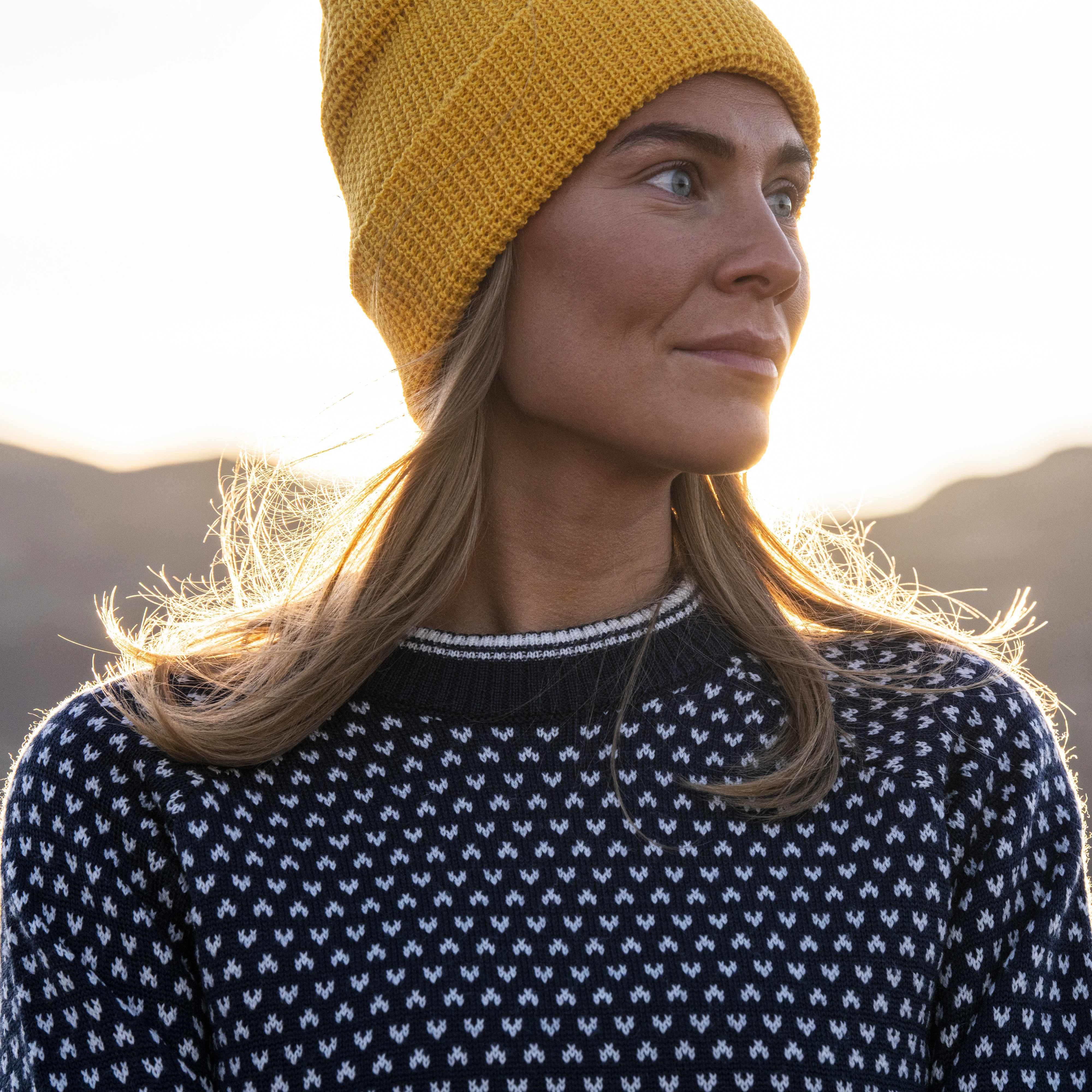 Alvdal Wool W Jumper Navy / Vanilla White
