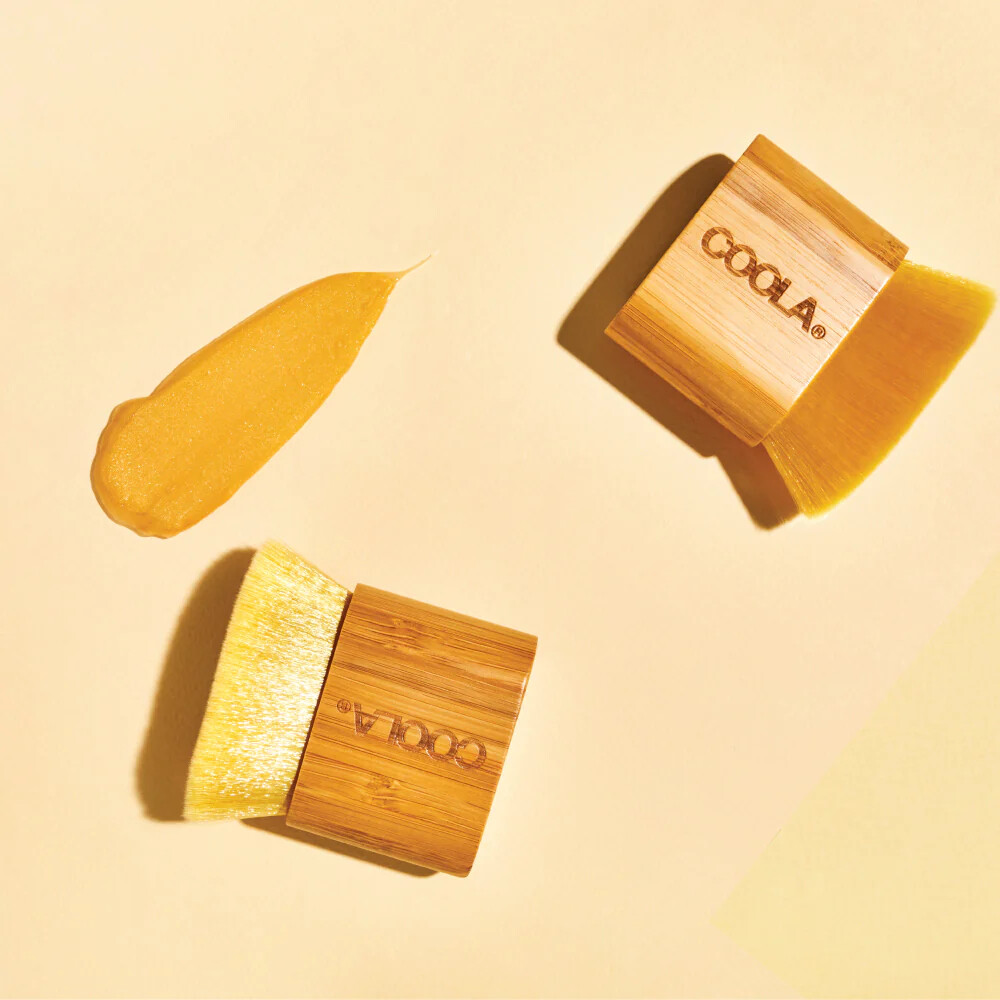 Coola Organic Sunless Tan Kabuki Body Brush