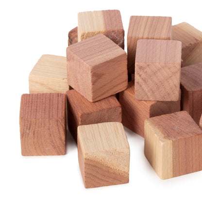 Lot de 16 cubes antimites en cèdre naturel Oregon