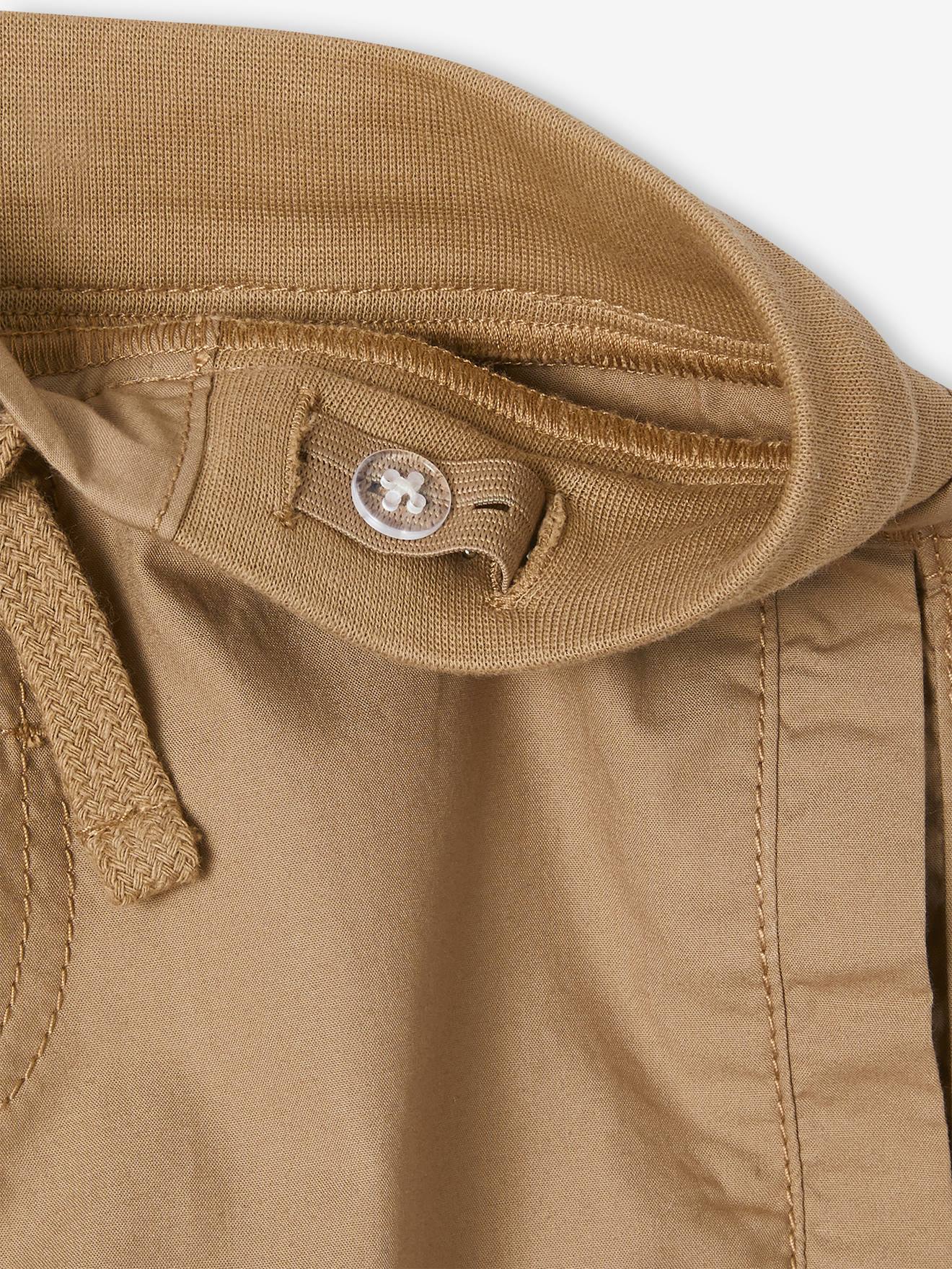 Calça cargo bege que se transforma em bermuda para meninos