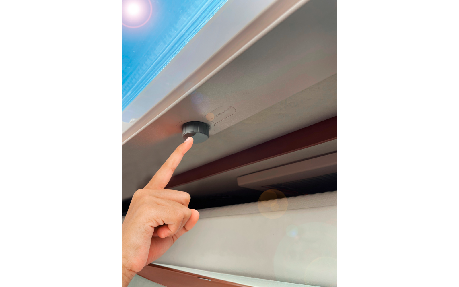 rv Tech elektrisches Antriebsset für Dometic Dachfenster Midi Heki Style