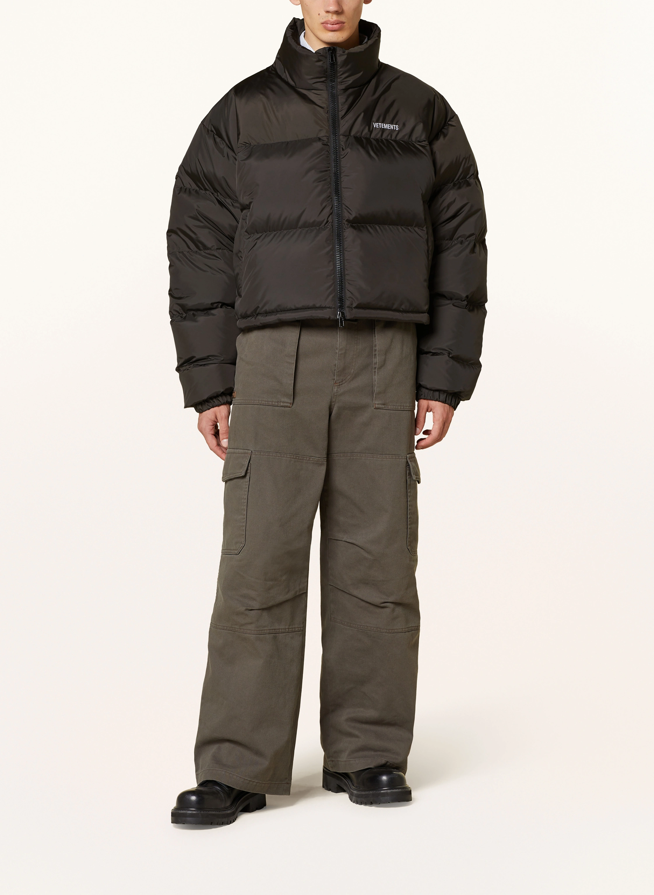 VETEMENTS Daunenjacke