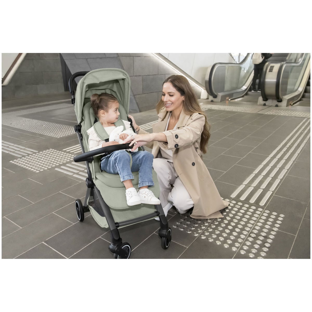 britax römerbritax römer   FLYLITE teak