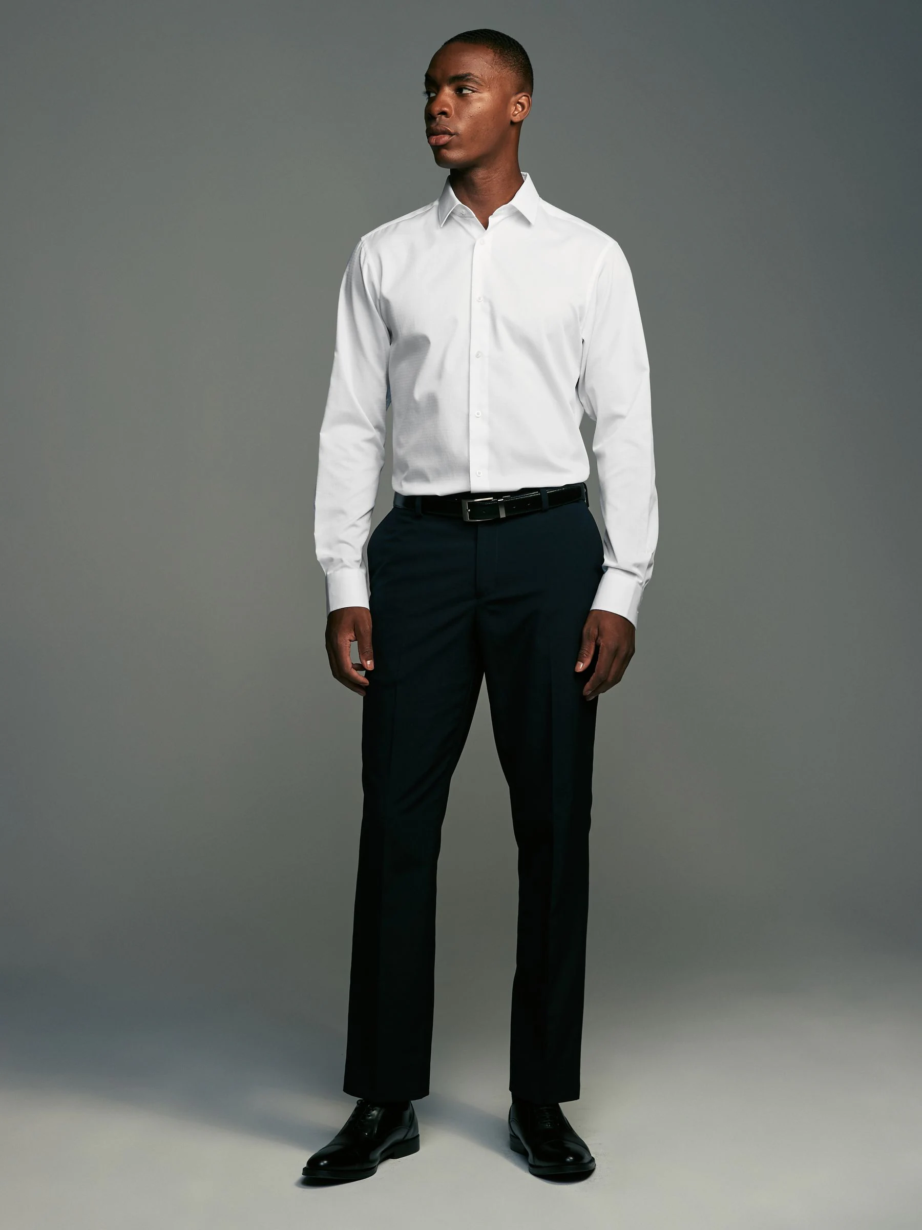 Wit - Easy Care Textured Slim Fit Single Cuff Smart Shirts 2 Pack