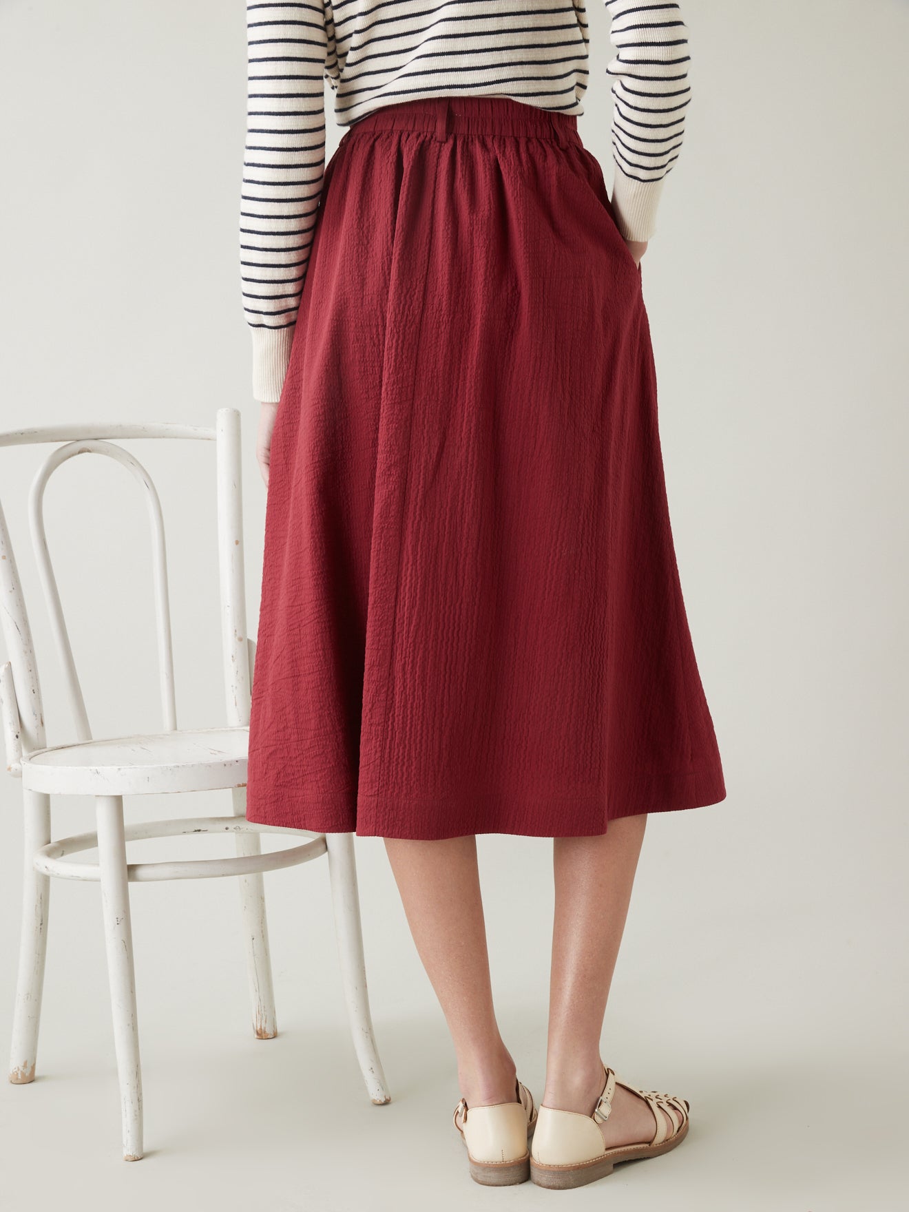 Jupe mi-longue boutonnée femme