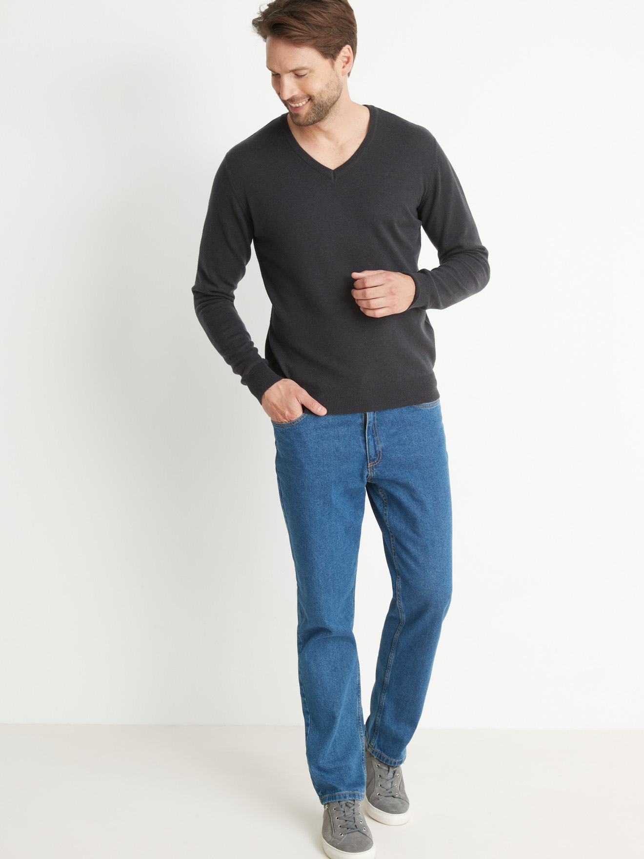 Pull encolure V 80% laine d'agneau