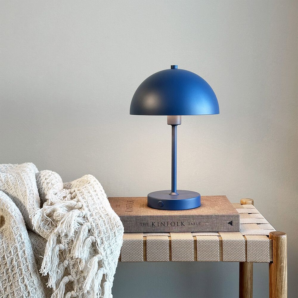 BORDLAMPE DYBERG LARSEN STOCKHOLM INDIGOBLÅ