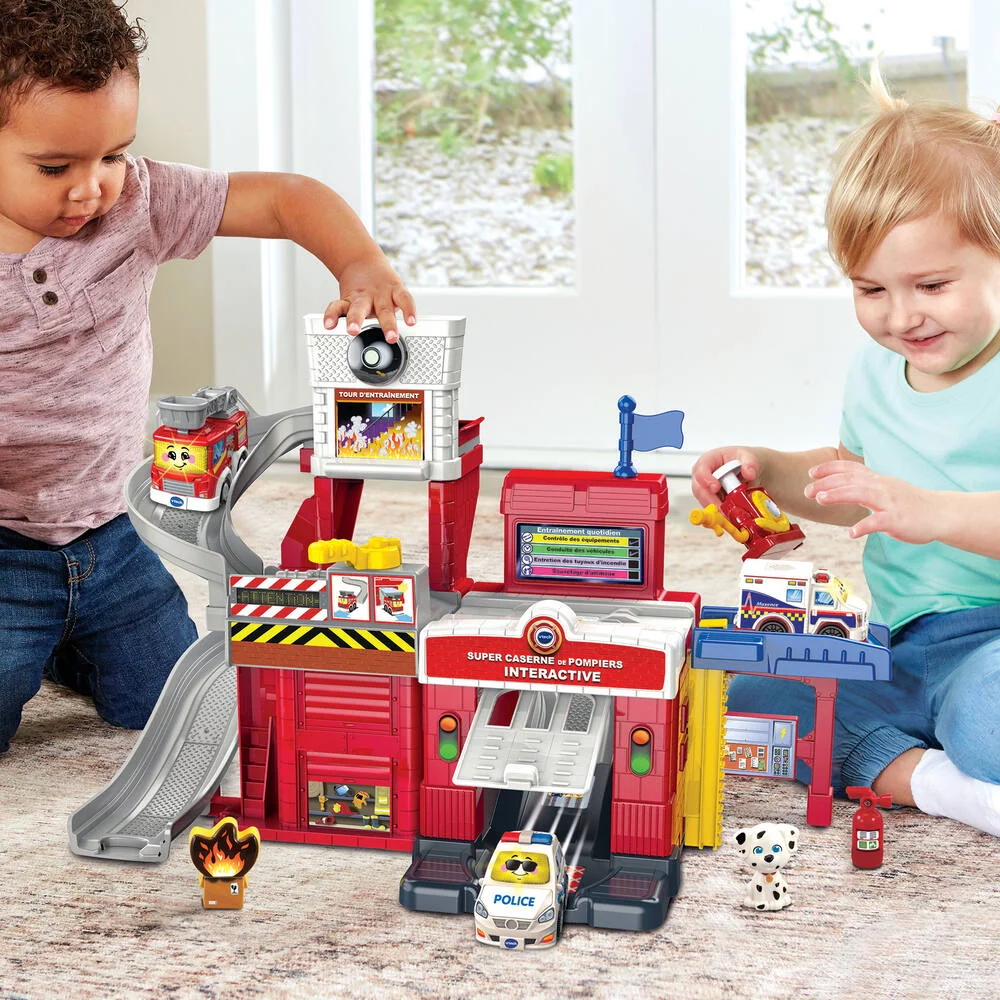 TUT TUT BOLIDES- SUPER CASERNE DE POMPIERS INTERACTIVE