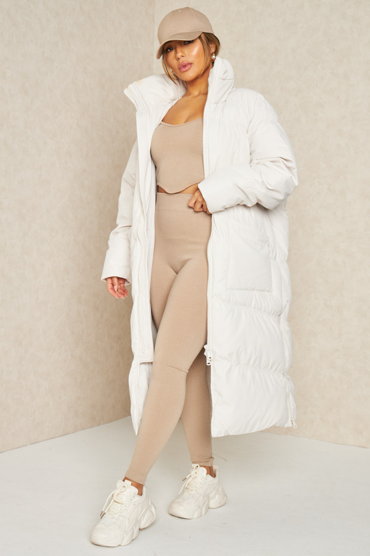 Doudoune longue matelassée beige clair zippée
