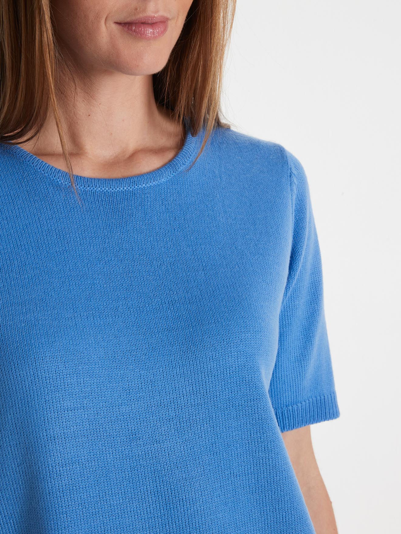 Pull manches courtes encolure ronde