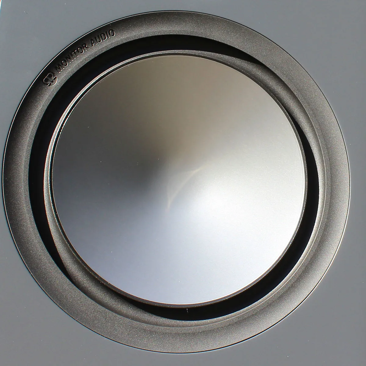 Monitor Audio Bronze 100 Noyer (la paire) Enceintes bibliothèque