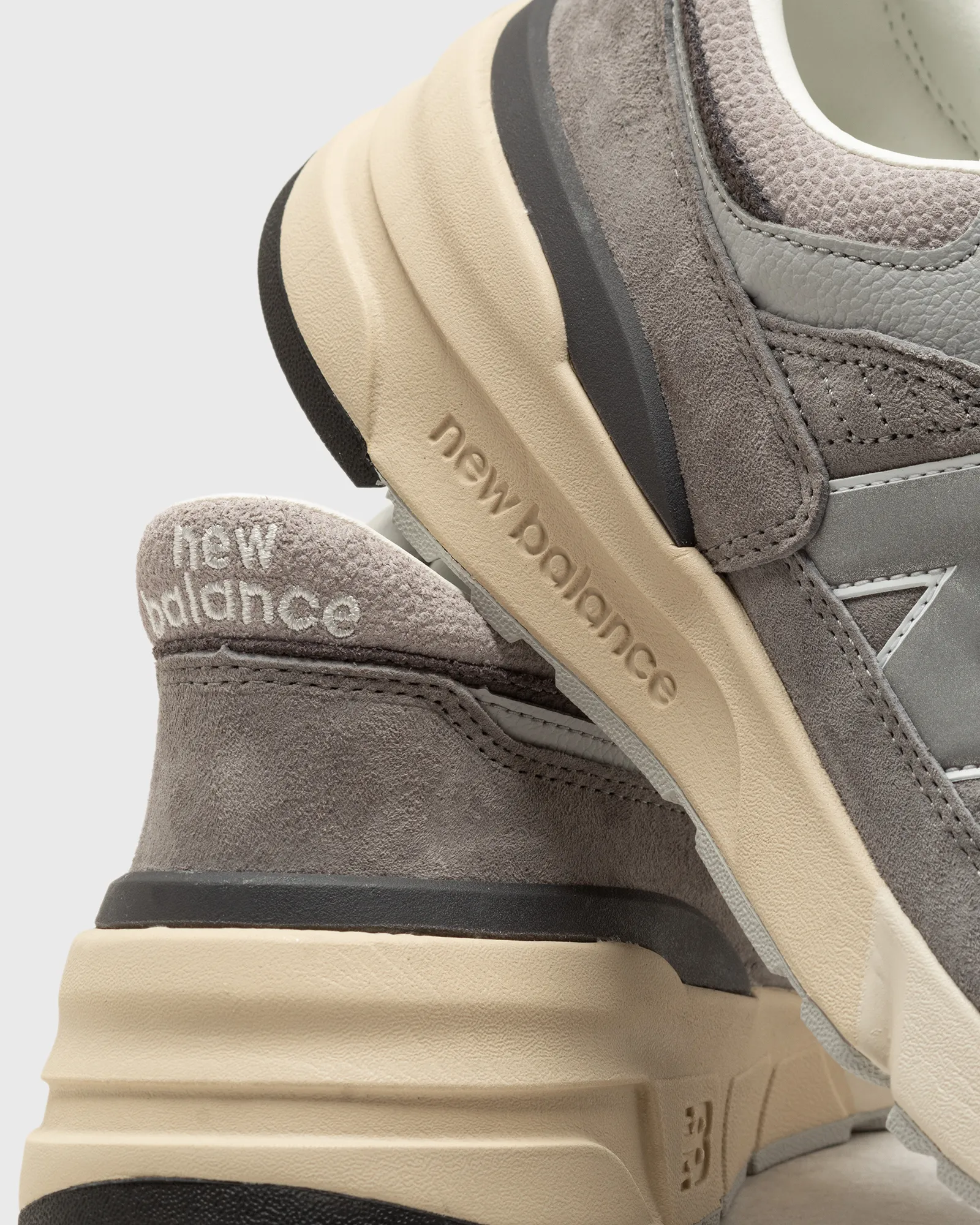 New Balance U997