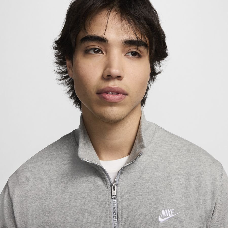 Nike Club