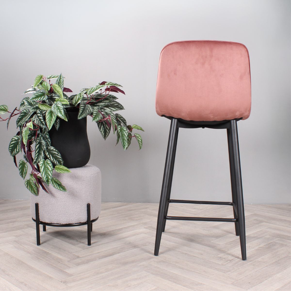DS4U - Gaby barkruk velvet 65 cm 2.0 - roze