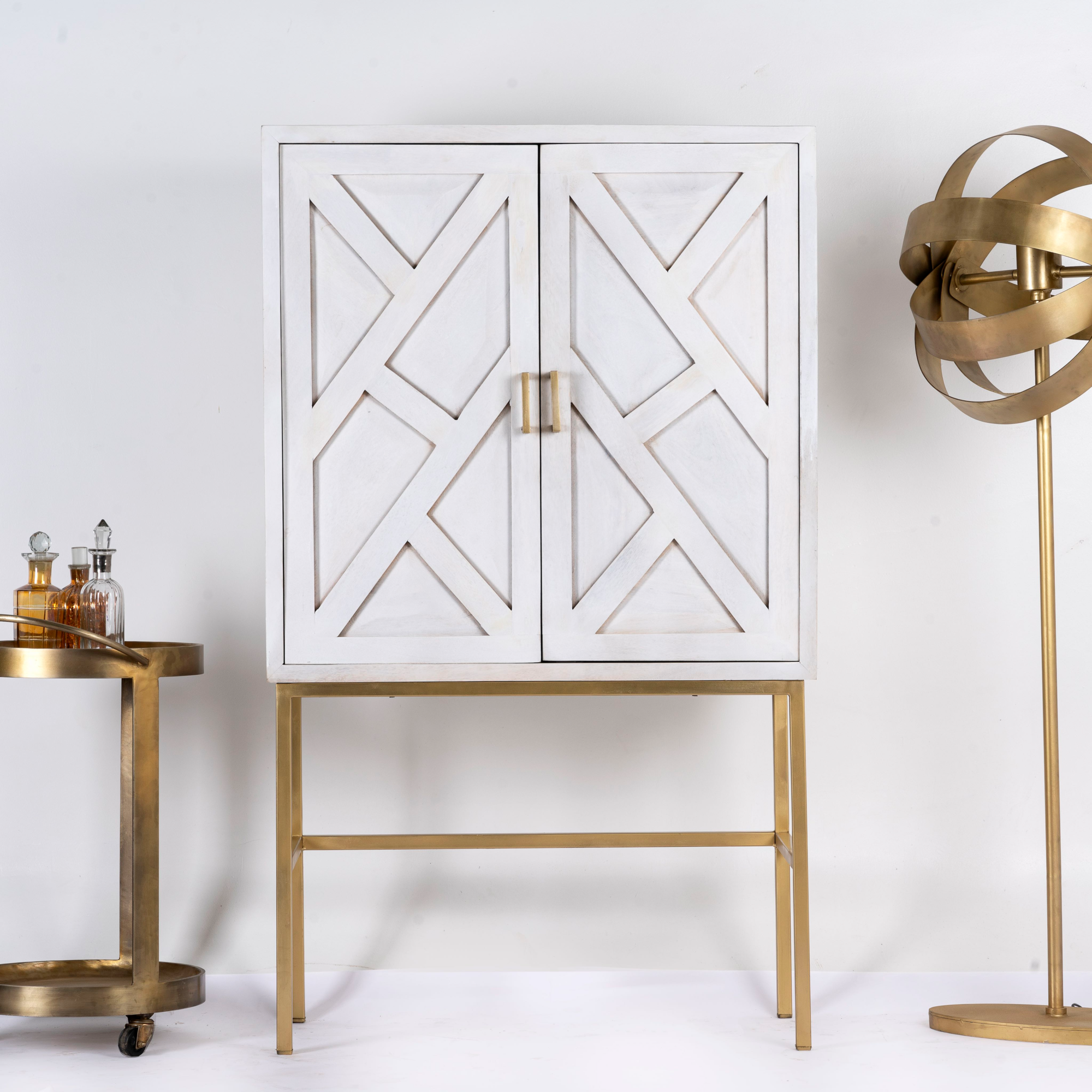 Dressoir Aparaa #1