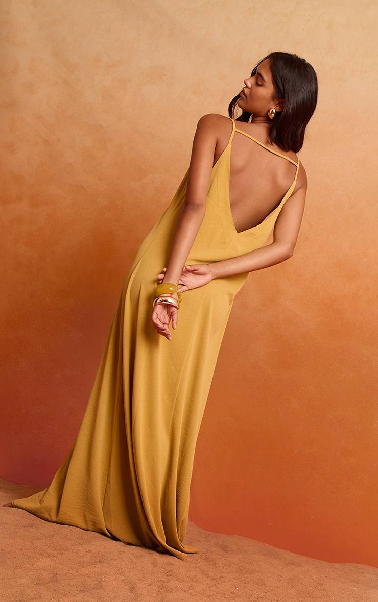 Moutarde Robe Longue Fluide Tissée Dos Nu Moutarde