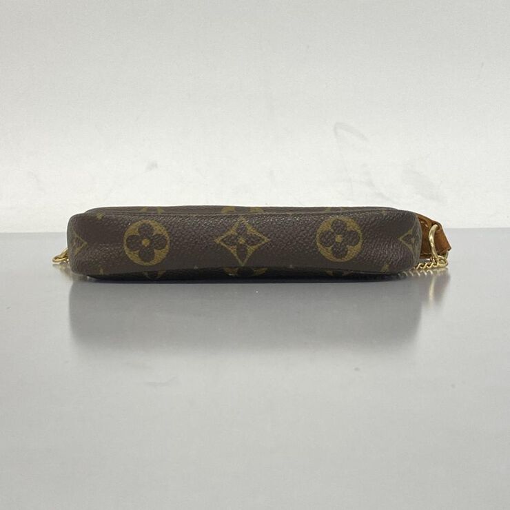 Louis Vuitton Vintage Louis Vuitton Pochette Accessoires Brown