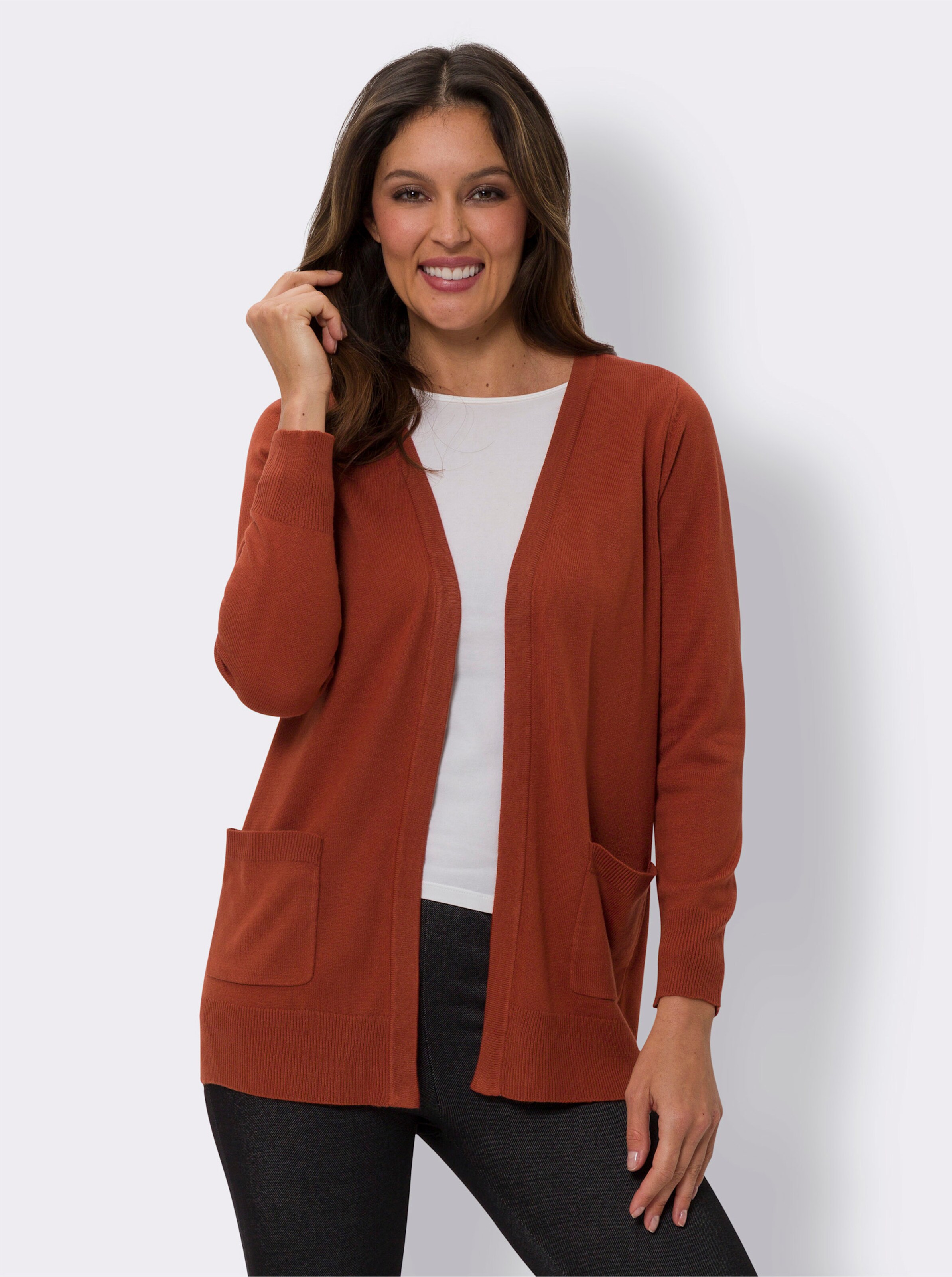 Longstrickjacke in offener Form