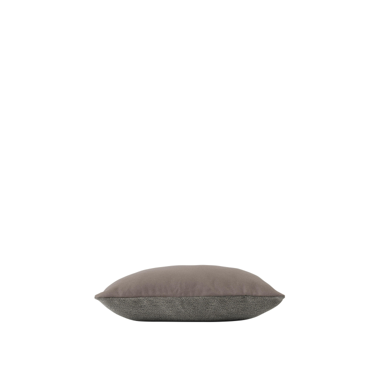 Muuto Mingle kussen 35x55 koperbruin/lichtblauw