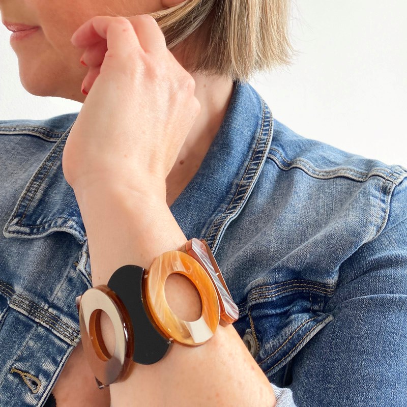 Bracelet extensible marron marbré formes ovales