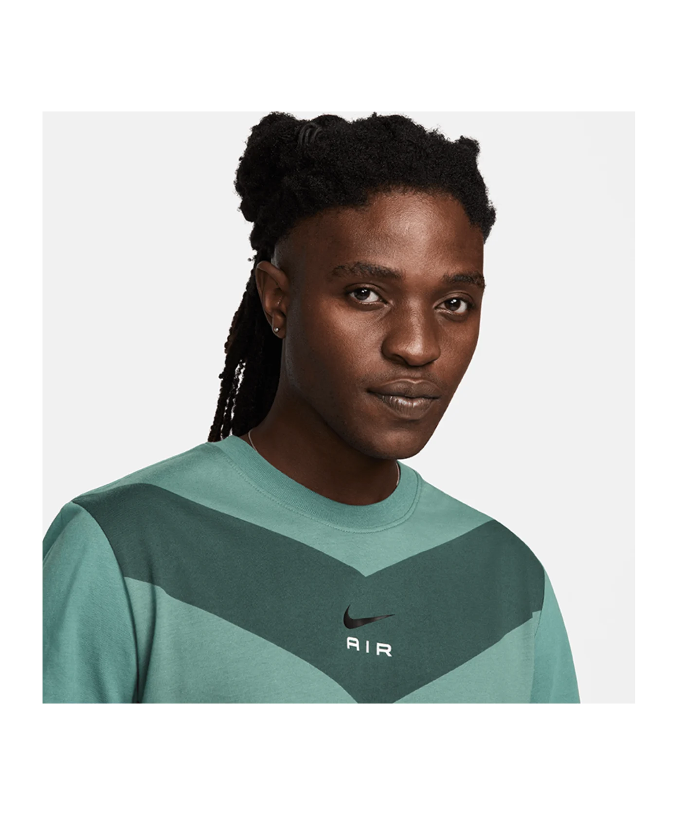 Nike NSW AIR T-Shirt Grün F361