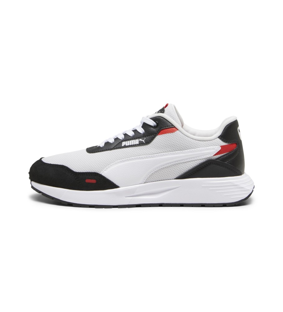 Tênis Puma Runtamed, branco e preto.