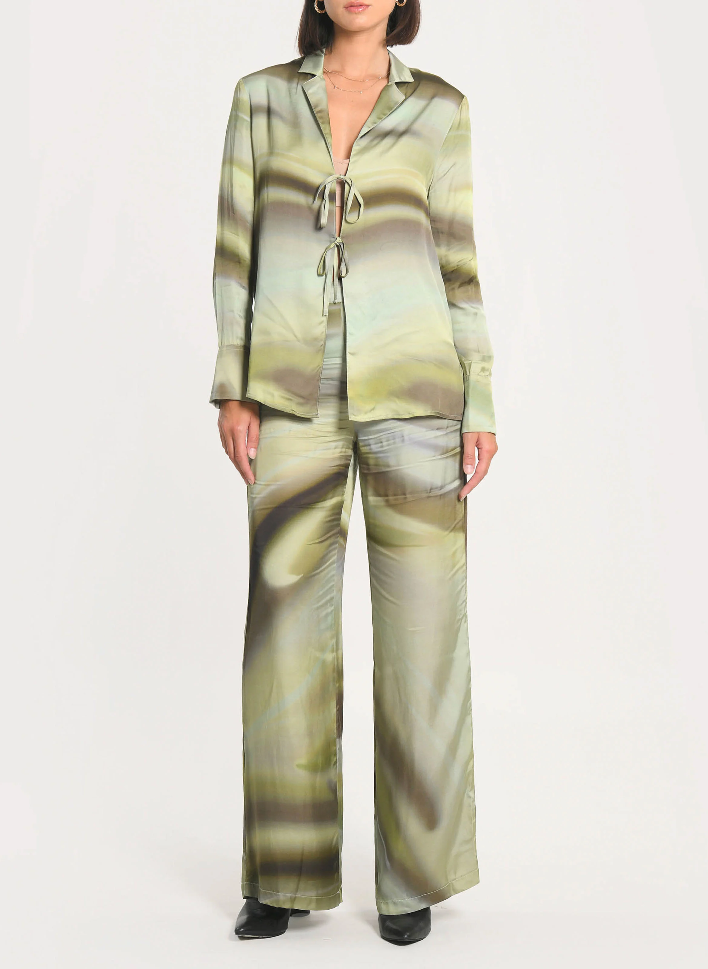 NIKITA - Pantalon large imprimé | Kaki