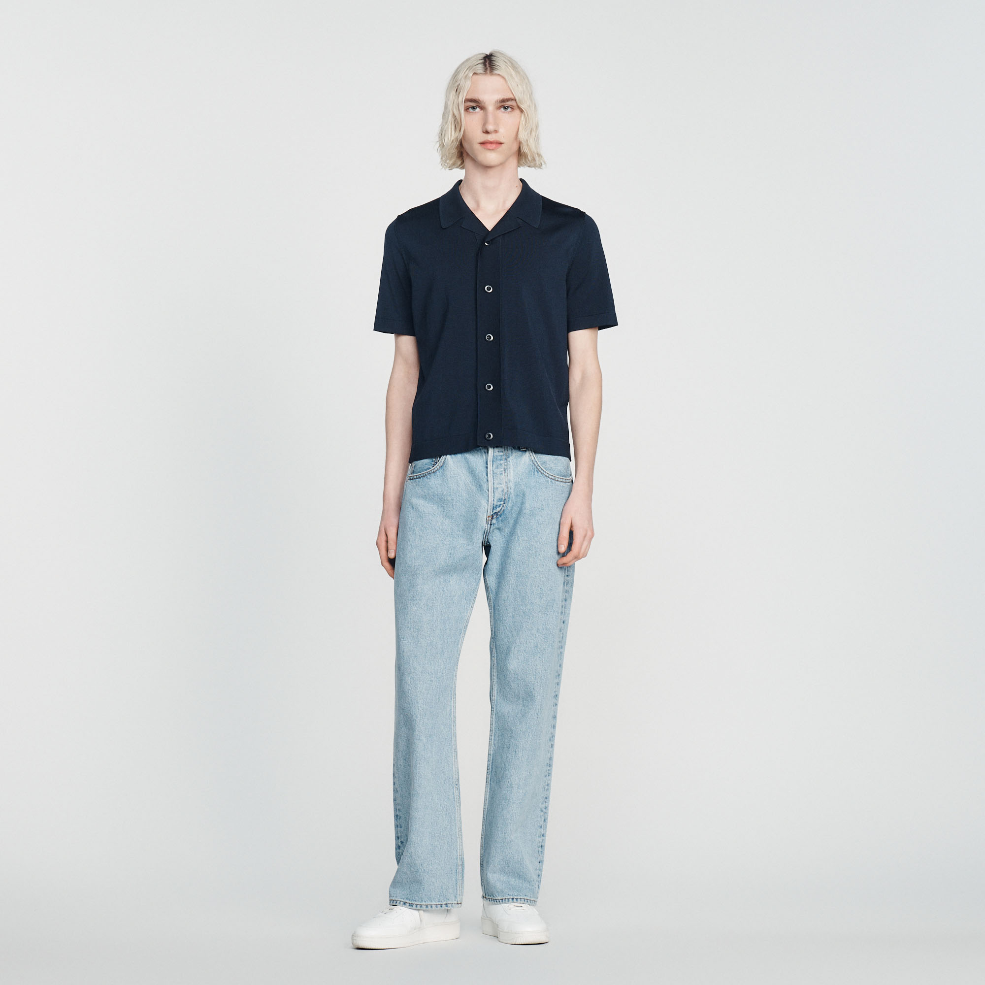 Chemise á manches courtes