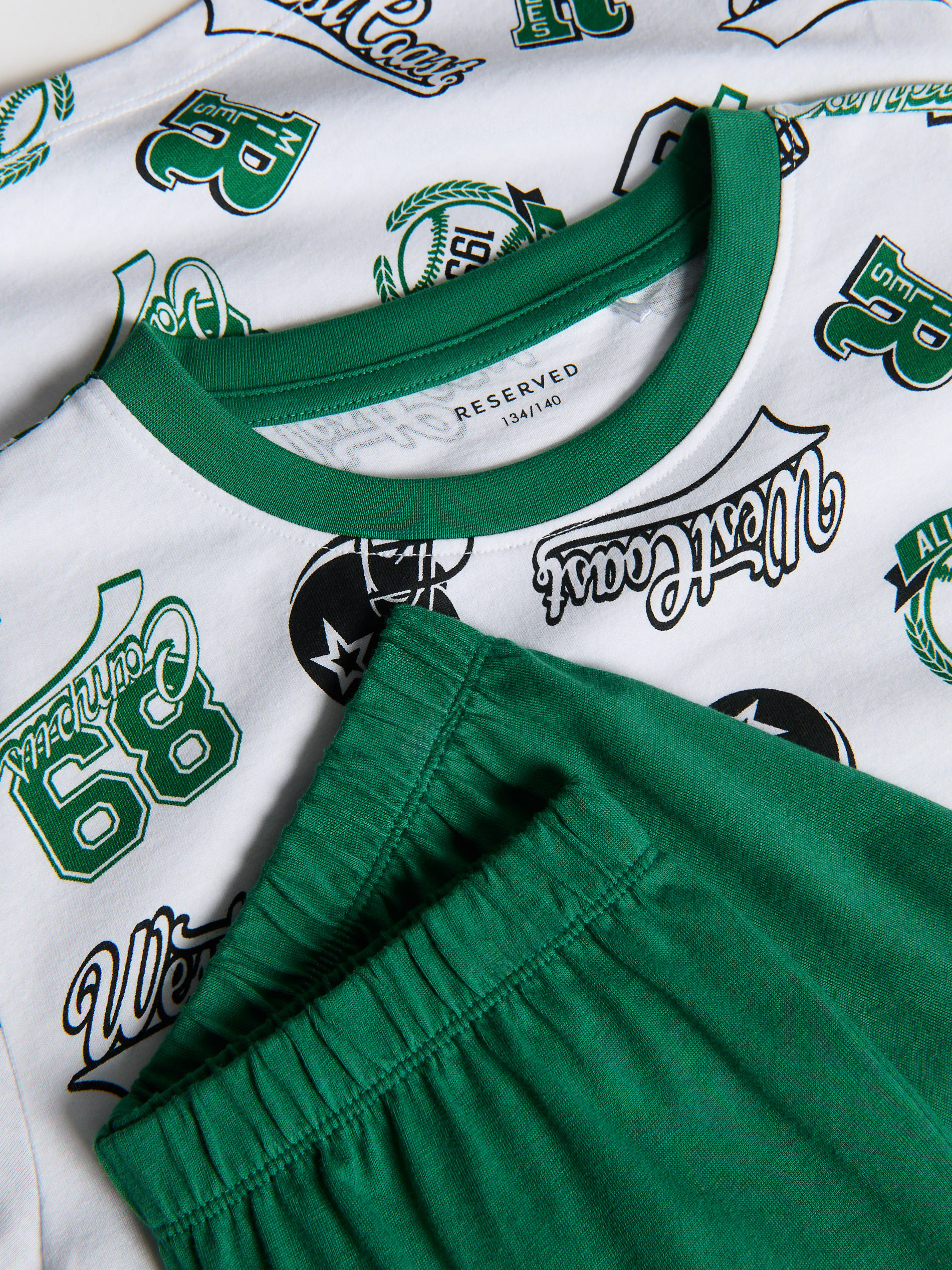 Zweiteiliges Pyjama-Set