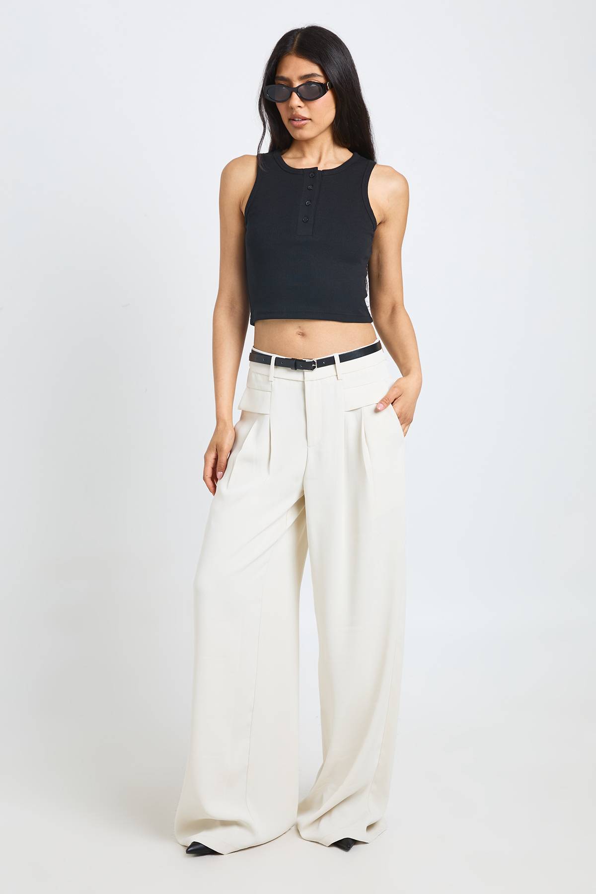 boohoo Pantalon Tall Fluide À Jambes Larges Avec Ceinture