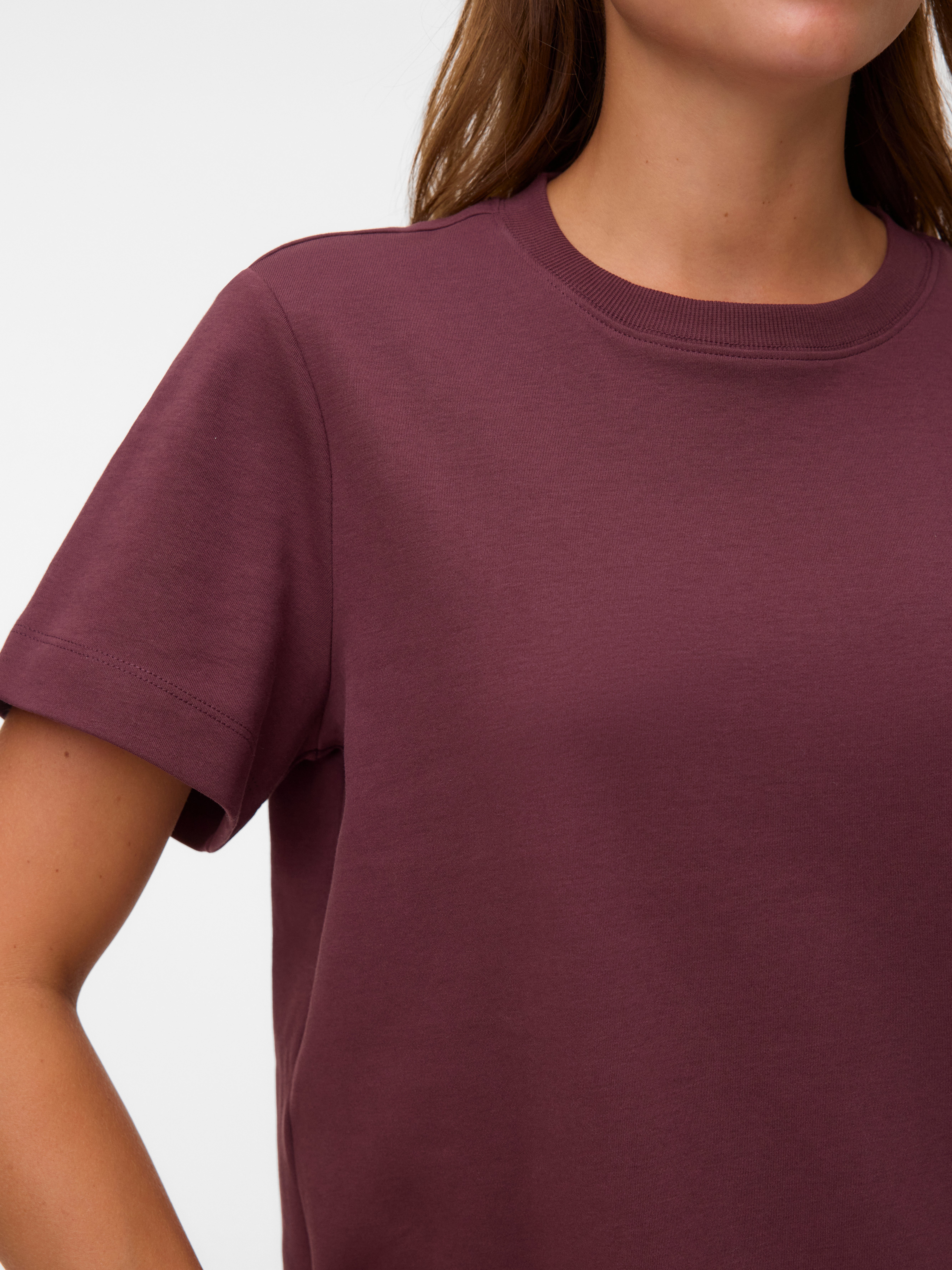 AWNAIMA T-shirts