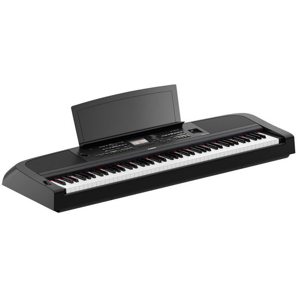 Yamaha DGX-670 B Bundle