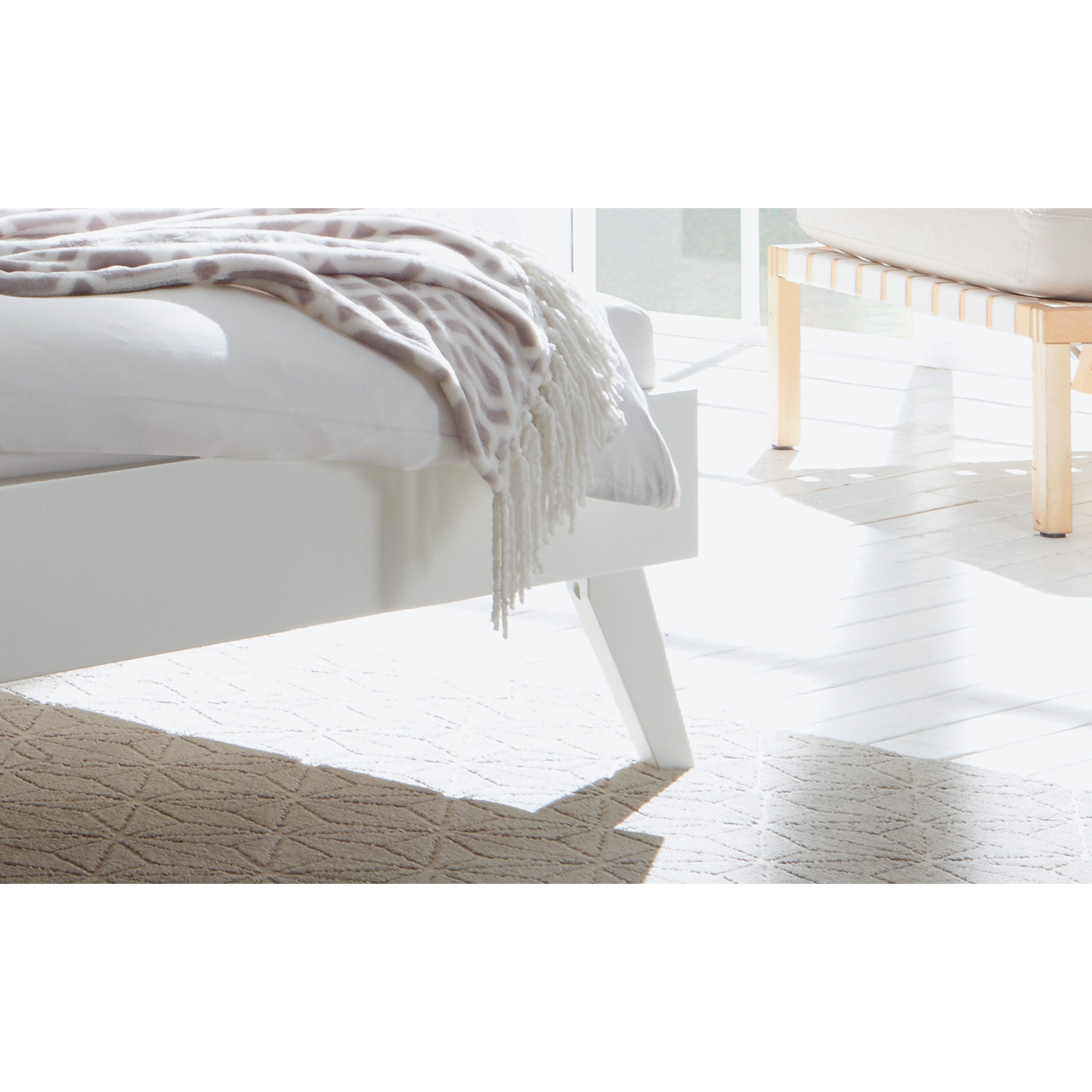 Bett Simone 20 Kernbuche massiv weiss